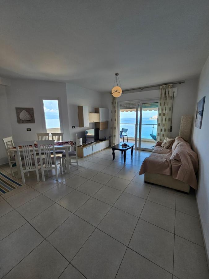 Gregor Apartments Sarandë Buitenkant foto