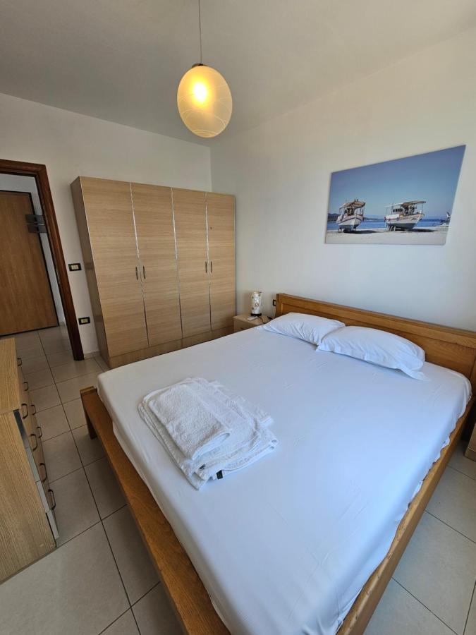 Gregor Apartments Sarandë Buitenkant foto