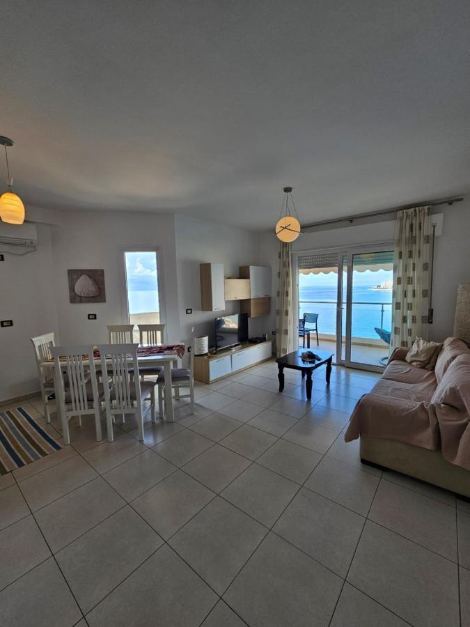 Gregor Apartments Sarandë Buitenkant foto